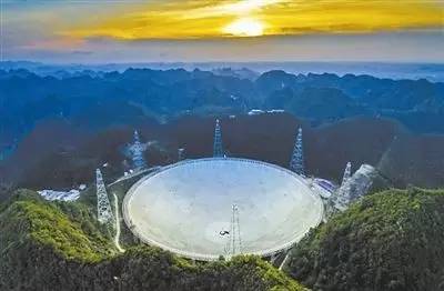 世界最大的单口径射电望远镜这张图，将让你解锁刷微信新姿势！