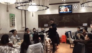燃到爆！这群大学生彻底火了，汪峰也在求联系…
